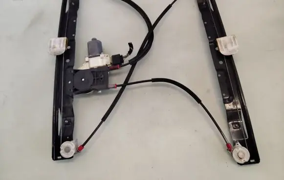 Ford S-MAX Front door window regulator with motor 6M21U23200BH