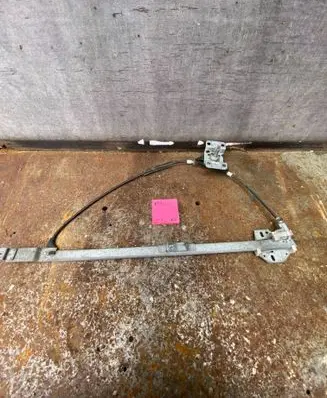Volkswagen Transporter - Caravelle T4 Front door manual window regulator 