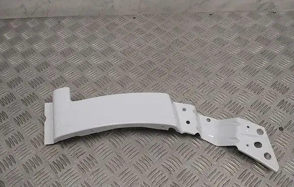 Mercedes-Benz Sprinter W907 W910 Other body part A9108810300