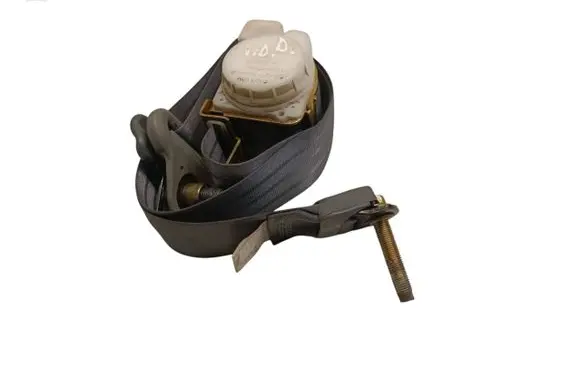 Honda Odyssey Rear seatbelt