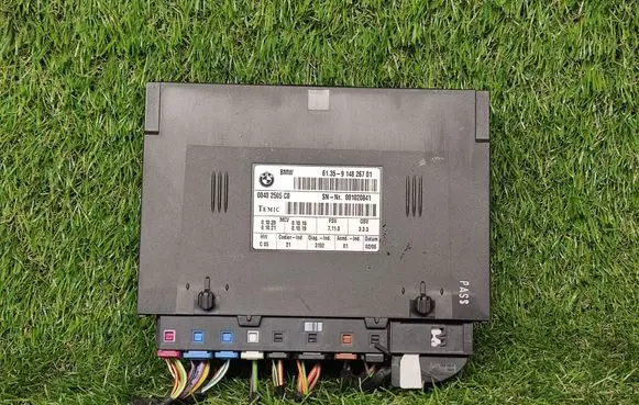 BMW 3 E92 E93 Seat control module 9148267 6135914826701