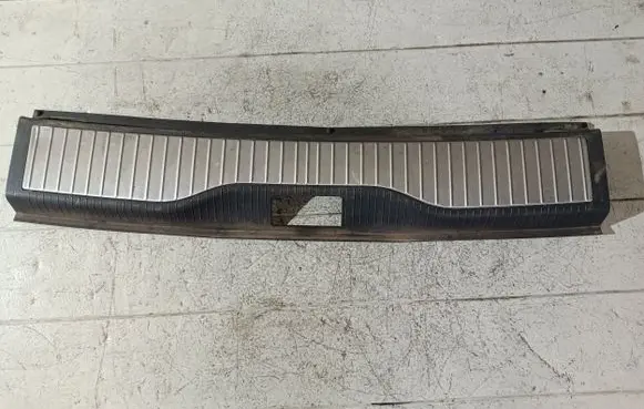Opel Zafira B Trunk/boot sill cover protection 13131330
