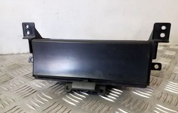 Suzuki Grand Vitara II Dashboard storage box/compartment 