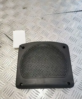 BMW 2 F22 F23 Subwoofer grill/trim 9223670