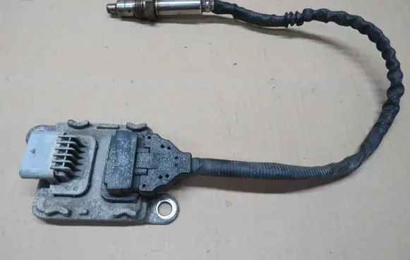 Opel Insignia A Lambda probe sensor 5WK96768 55487270 A2C90859700