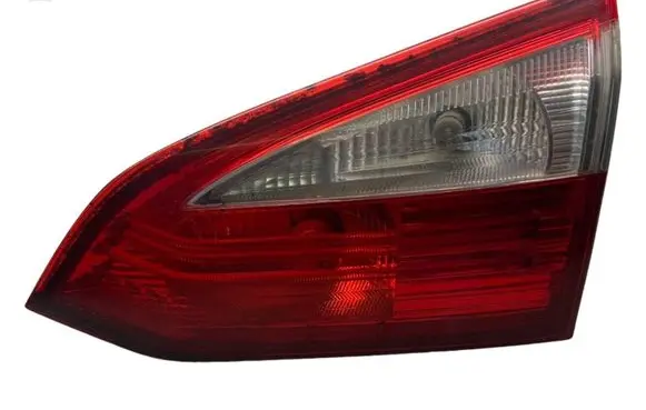 Ford Focus Rear/tail lights BM5113A602DB 09052011