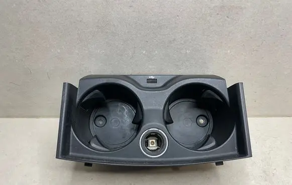 BMW 5 G30 G31 G38 Cup holder front 6801508