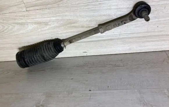 Ford Fiesta Steering tie rod mc1