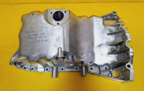Audi A4 S4 B6 8E 8H Oil sump 06B103603A
