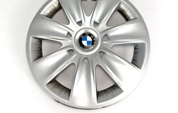 BMW 3 E90 E91 R16 wheel hub/cap/trim 36136760469