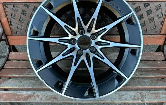 Mercedes-Benz CLE C236 R19 alloy rim 