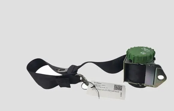Skoda Octavia Mk2 (1Z) Rear seatbelt 1Z0857447E 616017200