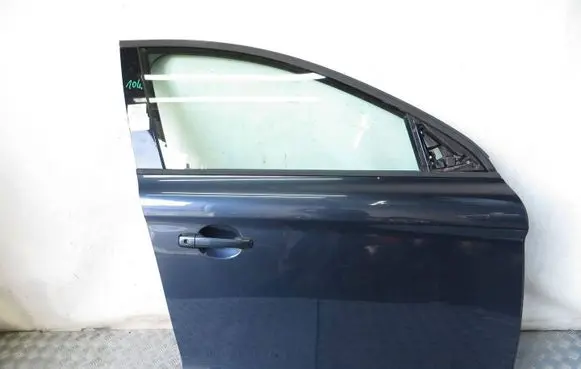 Volvo XC60 Front door