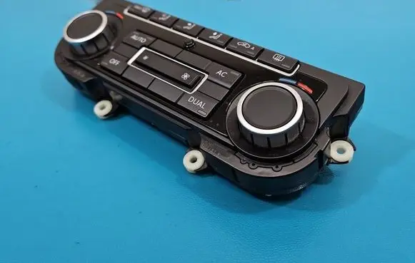 Volkswagen Golf Plus Climate control/heater control trim 5K0907044BS IMPRK1590032