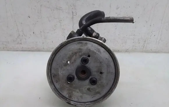 Audi A6 S6 C5 4B Power steering pump 4B0145155R