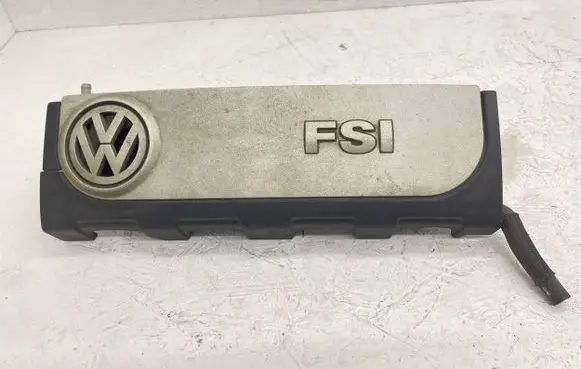 Engine cover (trim)