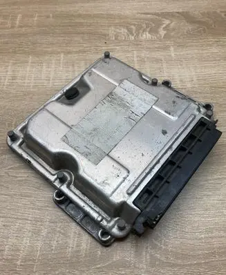 Peugeot 307 Engine control unit/module ECU 9643524880 0281010747