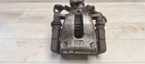 Opel Zafira B Rear brake caliper