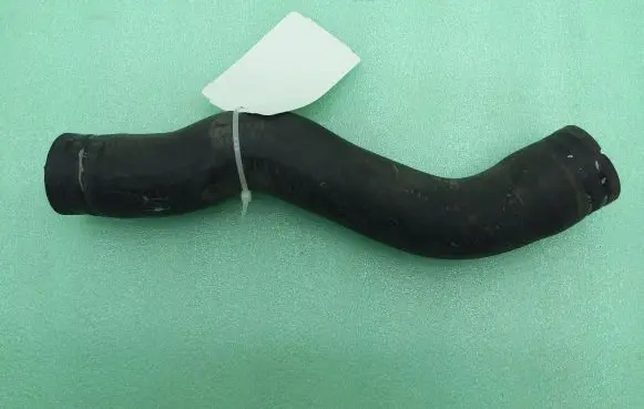 Porsche 911 996 Engine coolant pipe/hose 99610662553
