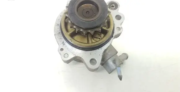 Mazda 6 Vacuum pump R2AA18G00 K2102