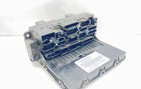Mercedes-Benz C W203 Fuse module 2035453501 5DK00848543