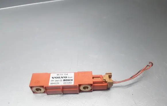 Volvo XC90 Airbag deployment crash/impact sensor 8651754