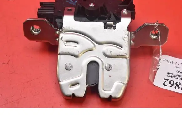 MG ZS Tailgate/trunk/boot lock/catch/latch 10459738