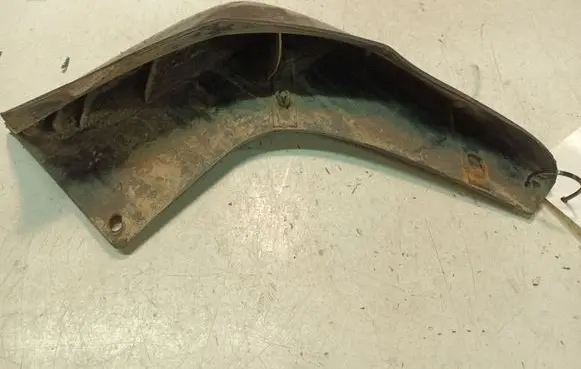 KIA Carens I Rear mudguard