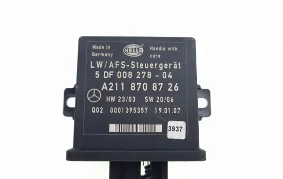 Mercedes-Benz GL X164 Light module LCM A2118708726 5DF008278