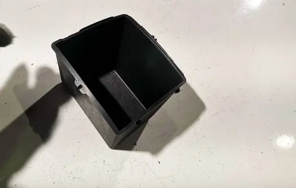 Renault Scenic I Glove box A1696830091