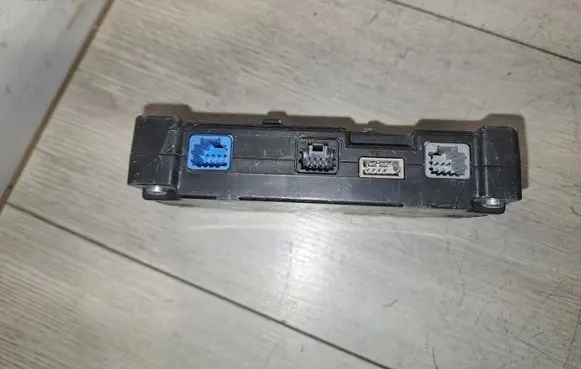 Renault Laguna III GPS navigation control unit/module A2C53287704 280246043R S00U90S