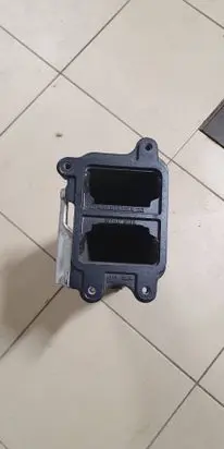 Audi A8 S8 D4 4H Radiator support slam panel bracket 4H0805120B