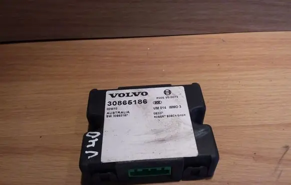 Volvo S40, V40 Immobilizer control unit/module 30865186