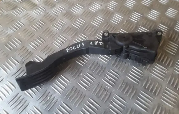 Ford Focus Accelerator throttle pedal 4M519F836BH 6PV00864103