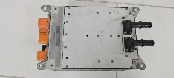 Volkswagen e-Golf Voltage converter inverter 5QE915681N CN005015 ECD17010051