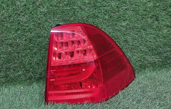BMW 3 E90 E91 Rear/tail lights 4871738