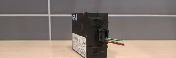 Mercedes-Benz E W211 Alarm control unit/module A2118209126