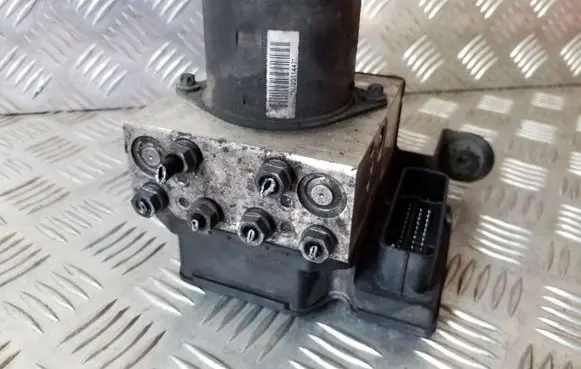 Volkswagen Sharan ABS Pump 7N0614109P 54085823M