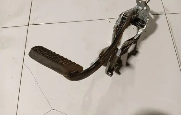 Brake pedal
