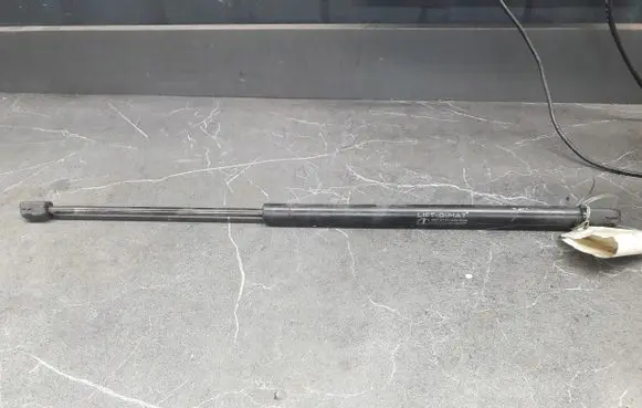 Renault Espace II Tailgate strut 