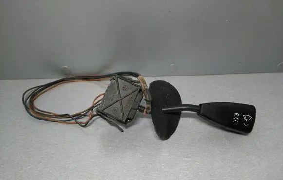 BMW 5 E34 Wiper control stalk 83506964 8350696
