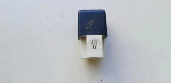 Mitsubishi Colt Other relay MB629080 156700-0110