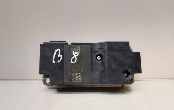 Volkswagen PASSAT B7 Steering wheel lock 3Q0905861