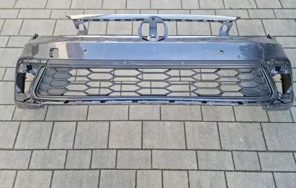 Volkswagen Polo VI Front bumper