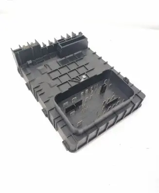 Volkswagen Touran I Fuse module 1K0937125A