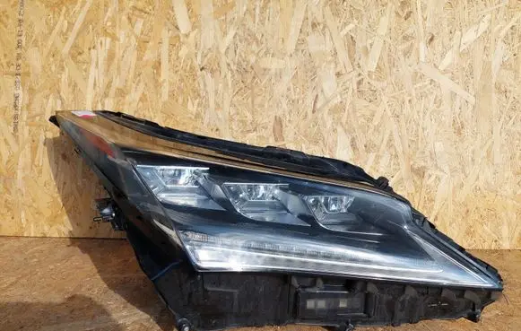 Lexus RX 450H Headlight/headlamp 27018551