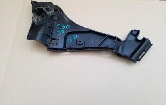 Volvo C30 Rear bumper mounting bracket 31265955