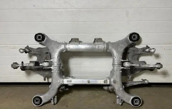 BMW 5 GT F07 Rear subframe 6793801 6793802 C96623050F07