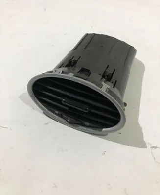 Ford Focus Dash center air vent grill BM51A014L21BC 8M51A014L21AD