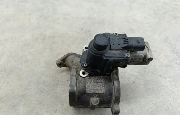 Volkswagen PASSAT B6 EGR valve 
